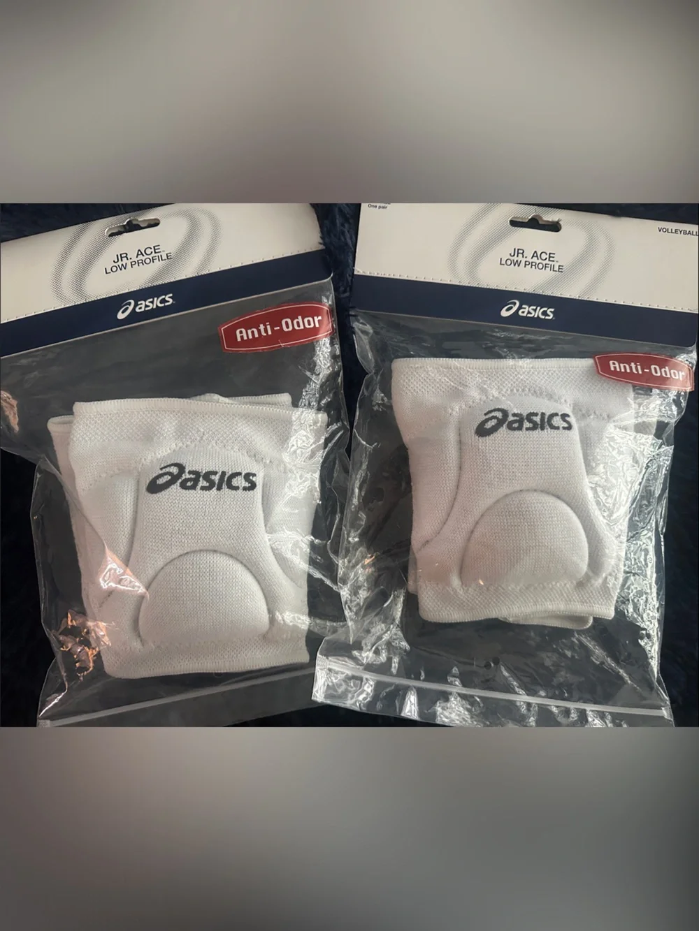 ASICS White JR. Ace Low Profile Youth Volleyball Knee Pads - Pair